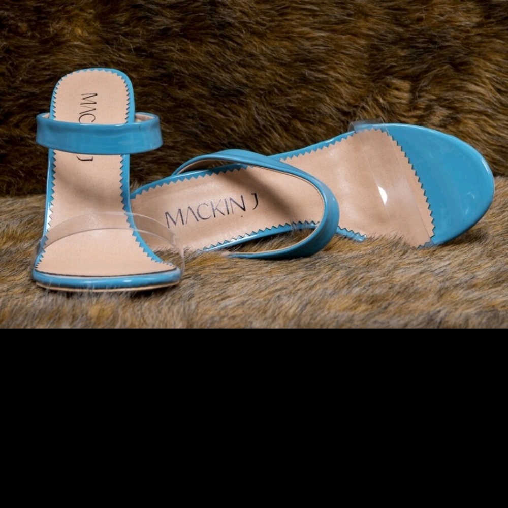 Slender & Blue - Picture 2 of 3